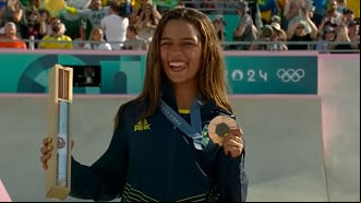 Rayssa Leal garantiu mais uma medalha para o Brasil em Paris. (Foto: Reprodução) Rayssa Leal garantiu mais uma medalha para o Brasil em Paris. (Foto: Reprodução)